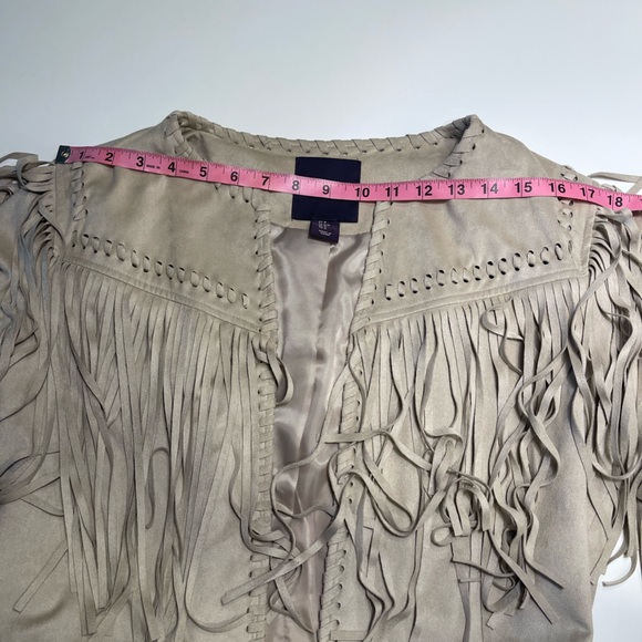 Faux Suede Fringe Jacket Beige Size Medium - Picture 8 of 12